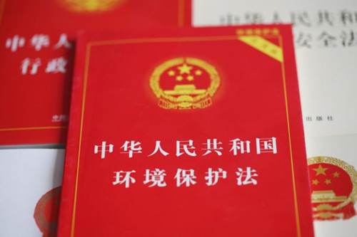 关于2016年地板行业走势分析