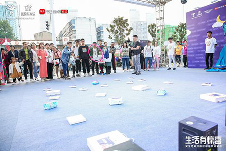 打开生活惊喜!生活家地板携手网易打造史上最大“洞洞乐”