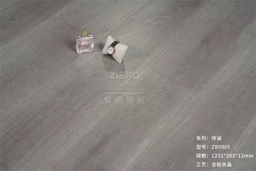 智柏地板：简约是一种风格，更是一种境界!
