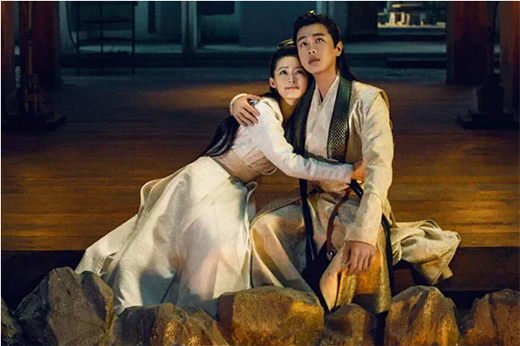 万达世家地板：匠心之作，只为陪你“庆余年”